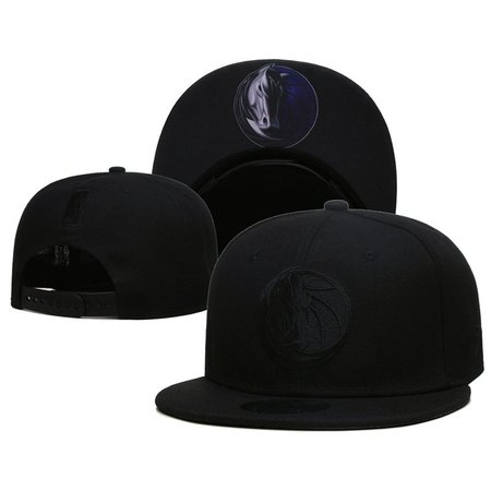 Dallas Mavericks Snapback Hat